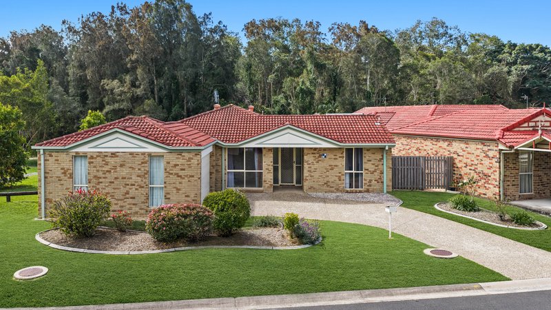 Photo - 24 Silver Glade Drive, Elanora QLD 4221 - Image 3