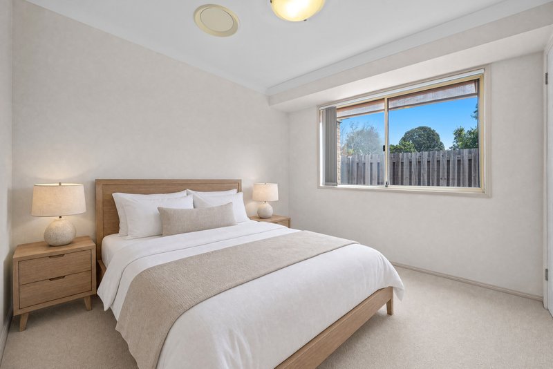 Photo - 24 Silver Glade Drive, Elanora QLD 4221 - Image 23