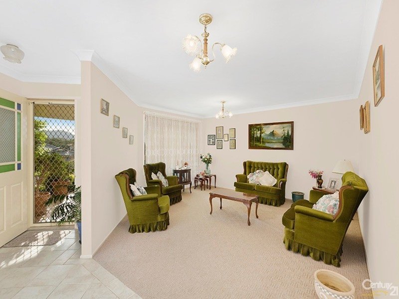 Photo - 24 Sir Joseph Banks Drive, Bateau Bay NSW 2261 - Image 3