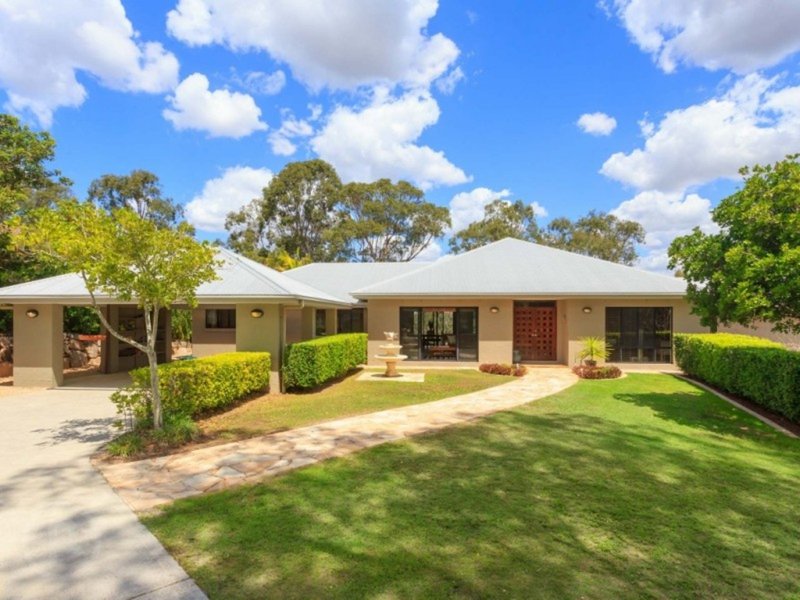 Photo - 24 Solander Court, Karana Downs QLD 4306 - Image 4