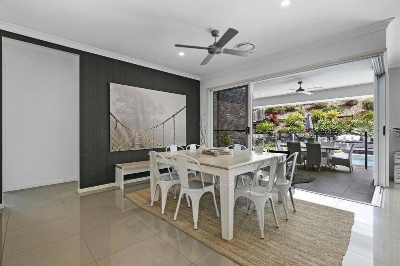 Photo - 24 Sormano Street, Reedy Creek QLD 4227 - Image 10