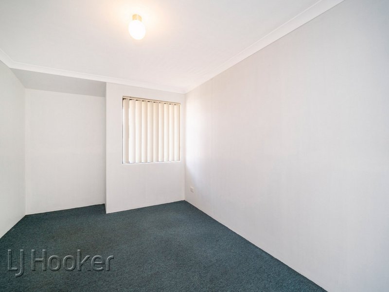 Photo - 24 Spoonbill Place, Queens Park WA 6107 - Image 17