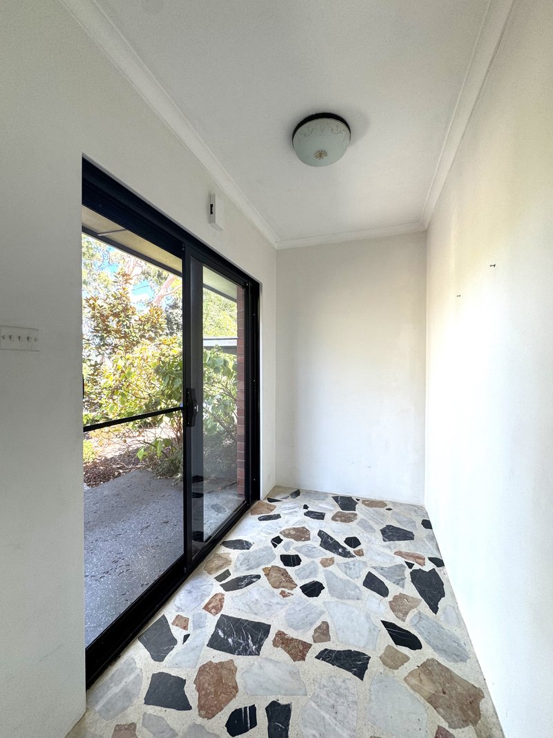 Photo - 24 Spring Crescent, Banksia Park SA 5091 - Image 2