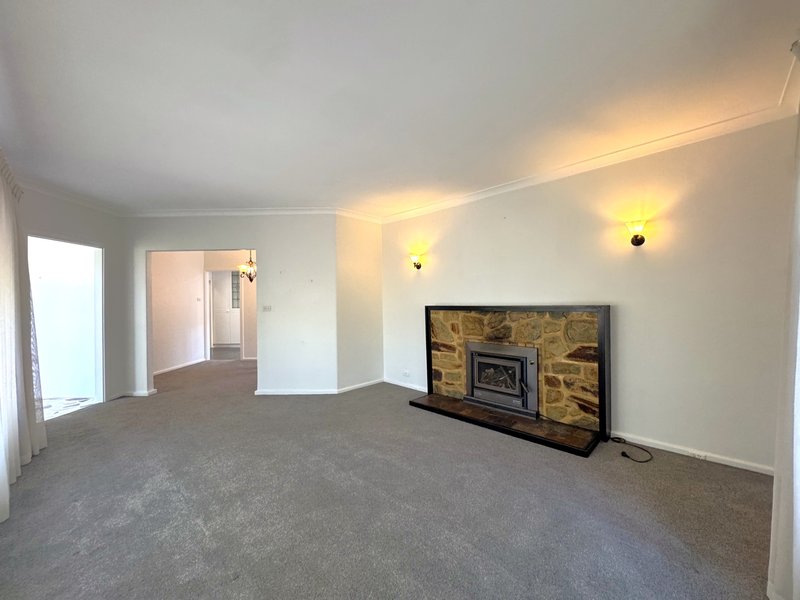 Photo - 24 Spring Crescent, Banksia Park SA 5091 - Image 5