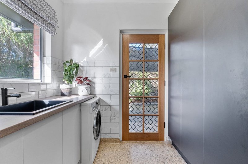 Photo - 24 Spring Crescent, Banksia Park SA 5091 - Image 29