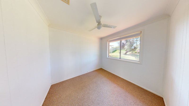 Photo - 24 Springfield Way, Dubbo NSW 2830 - Image 8