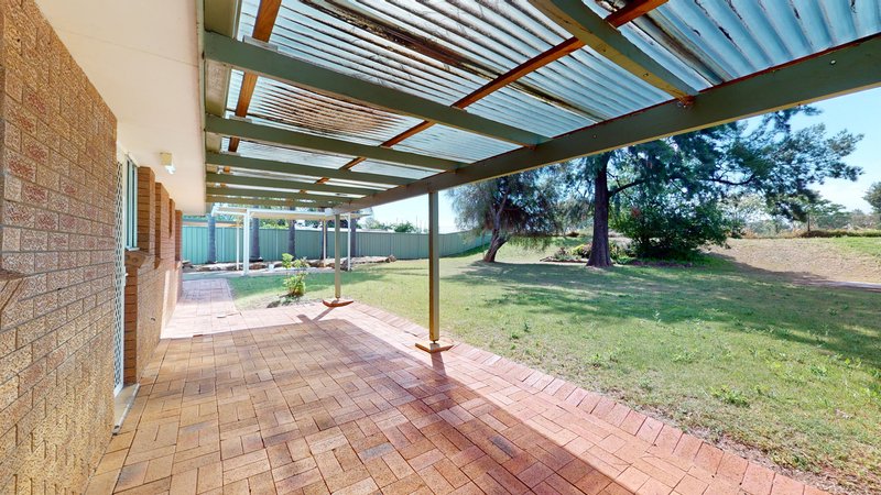 Photo - 24 Springfield Way, Dubbo NSW 2830 - Image 11