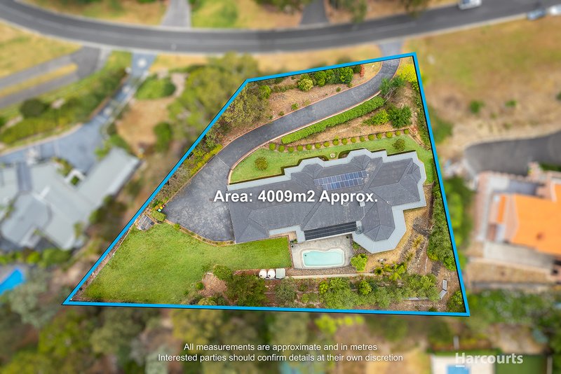 Photo - 24 St Muir Drive, Warrandyte VIC 3113 - Image 2