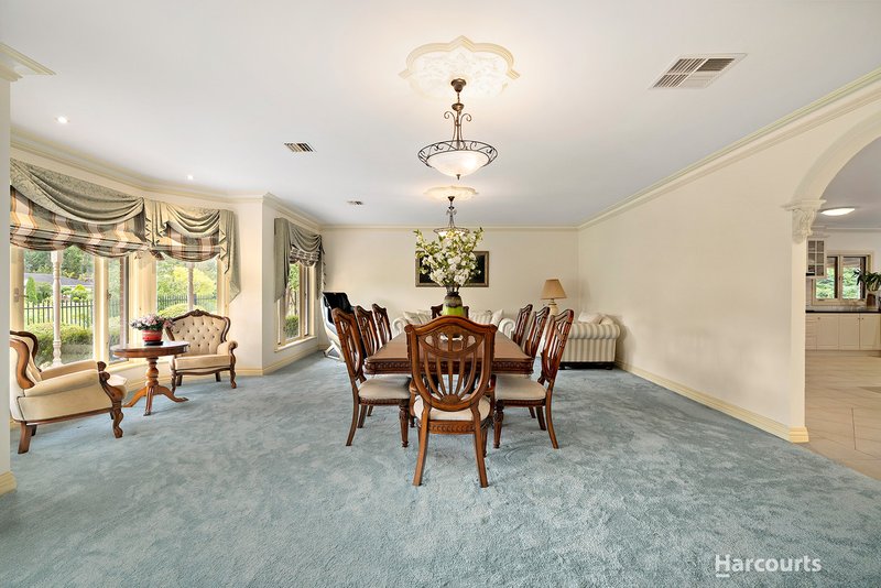 Photo - 24 St Muir Drive, Warrandyte VIC 3113 - Image 8