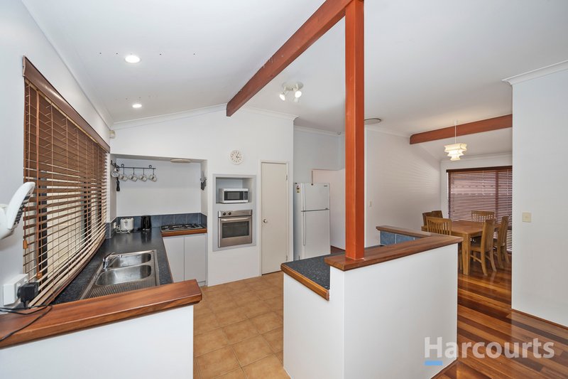 Photo - 24 St Stephens Crescent, Tapping WA 6065 - Image 4