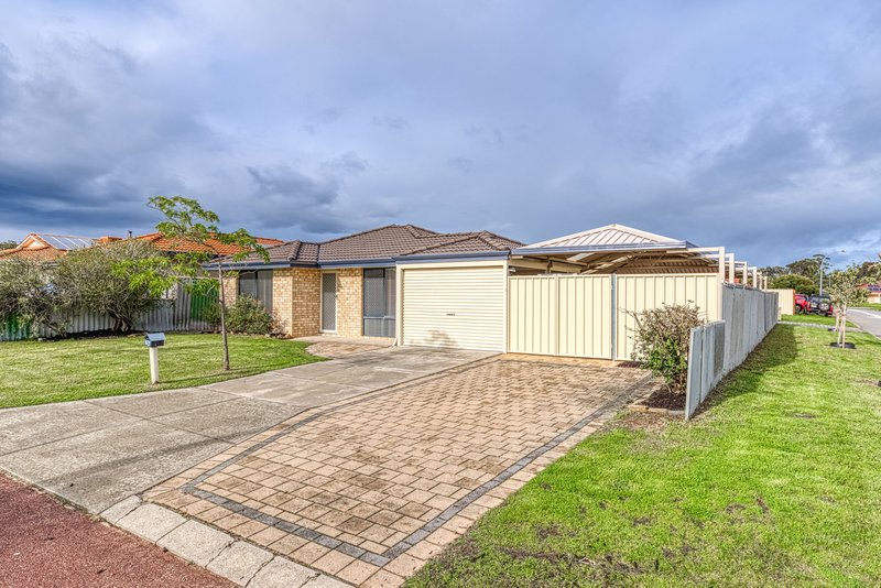 24 Starlight Pass, Seville Grove WA 6112