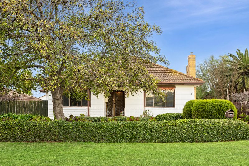 Photo - 24 Station Lake Road, Lara VIC 3212 - Image 1