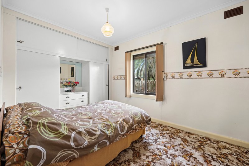 Photo - 24 Station Lake Road, Lara VIC 3212 - Image 7