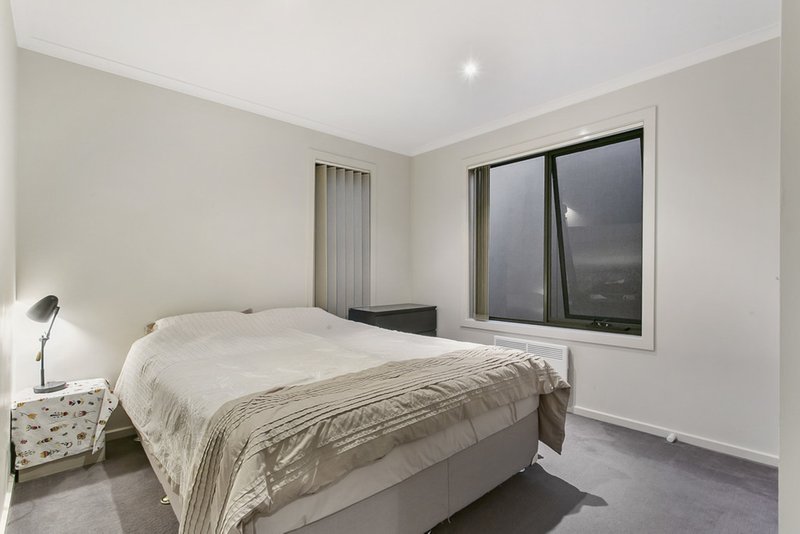 Photo - 24 Steven Street, Dandenong VIC 3175 - Image 5