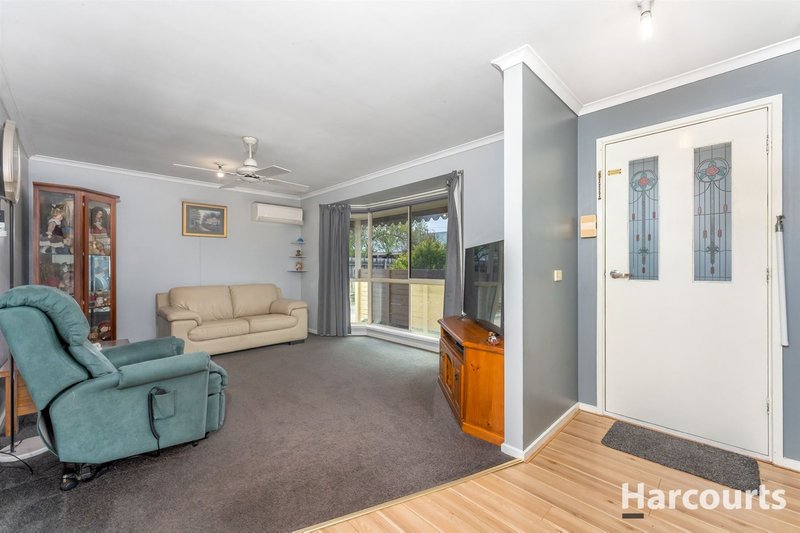 Photo - 2/4 Stoffers Street, Warragul VIC 3820 - Image 4