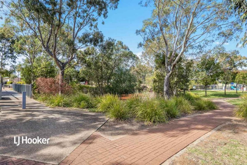 Photo - 24 Strathaird Boulevard, Smithfield SA 5114 - Image 22