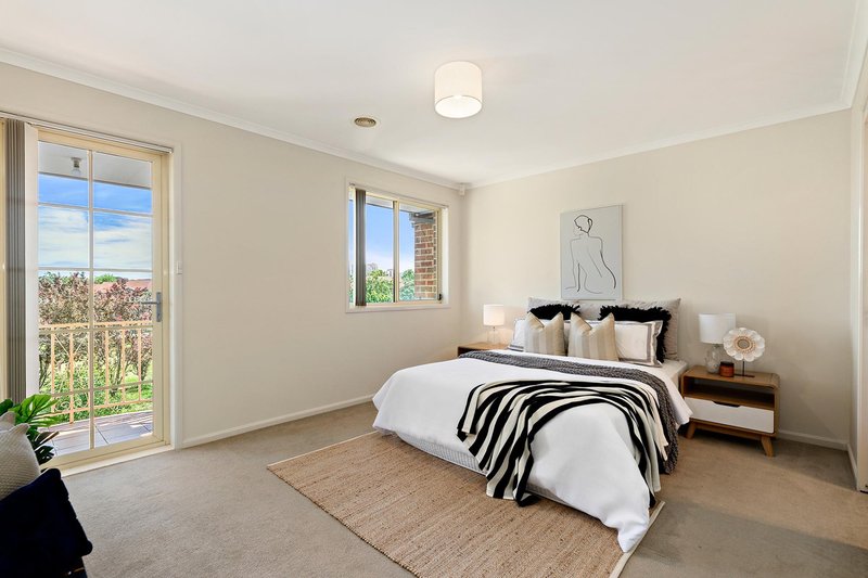 Photo - 24 Stromlo Crescent, Palmerston ACT 2913 - Image 11