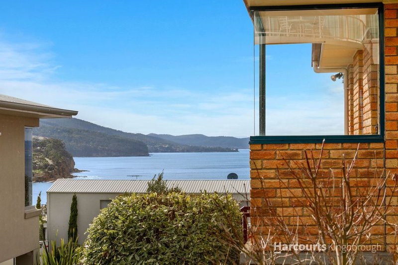 Photo - 24 Suncoast Drive, Blackmans Bay TAS 7052 - Image 19