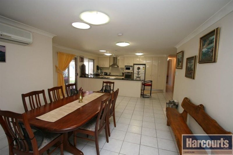 Photo - 24 Sunderland Dr , Banksia Beach QLD 4507 - Image 5