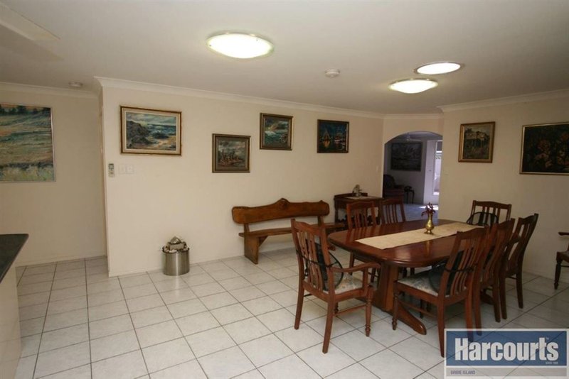 Photo - 24 Sunderland Dr , Banksia Beach QLD 4507 - Image 7