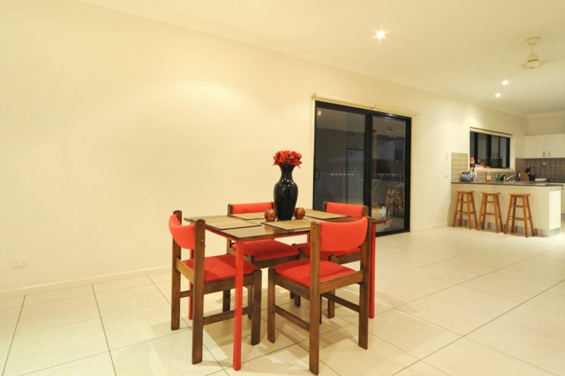 Photo - 24 Sunset Drive, Jubilee Pocket QLD 4802 - Image 15