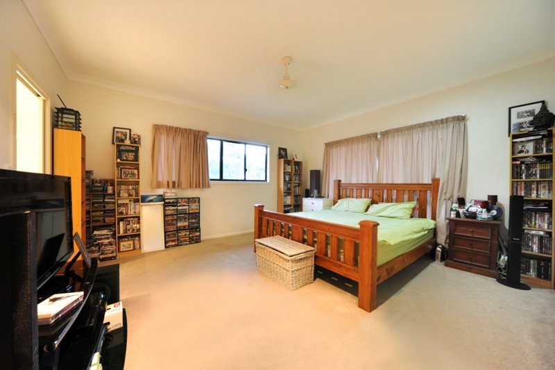 Photo - 24 Sunset Drive, Jubilee Pocket QLD 4802 - Image 24