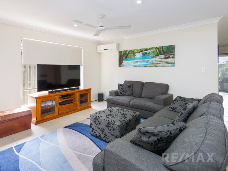 Photo - 24 Swan Road, Pimpama QLD 4209 - Image 3