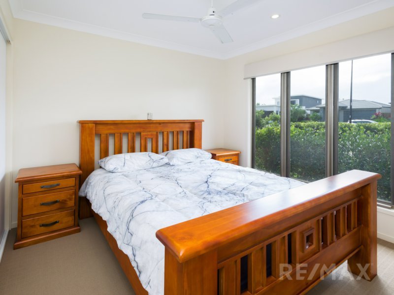 Photo - 24 Swan Road, Pimpama QLD 4209 - Image 9