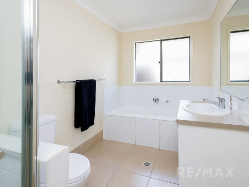 Photo - 24 Swan Road, Pimpama QLD 4209 - Image 11