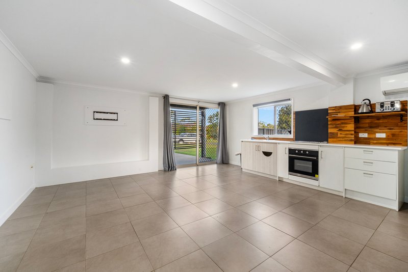 Photo - 24 Swete Street, Narangba QLD 4504 - Image 10