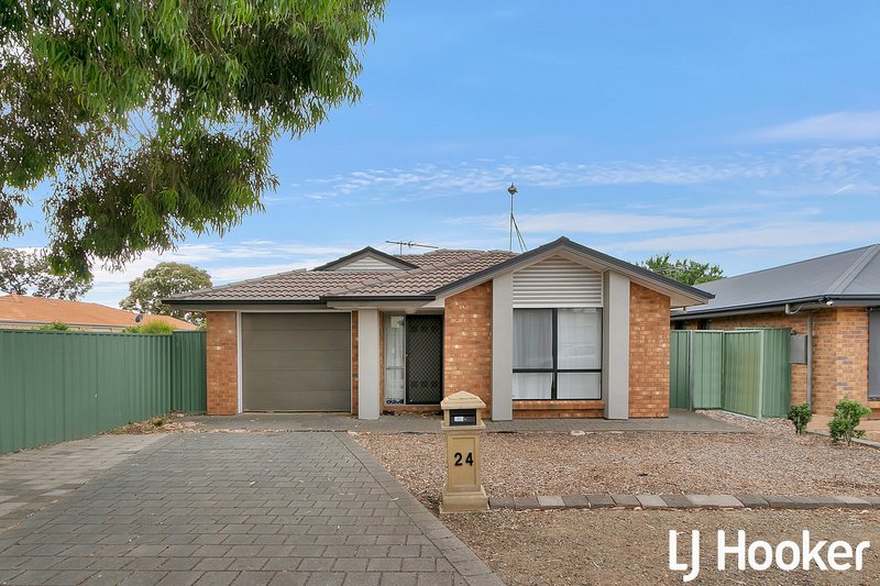 24 Tangarine Court, Munno Para West SA 5115