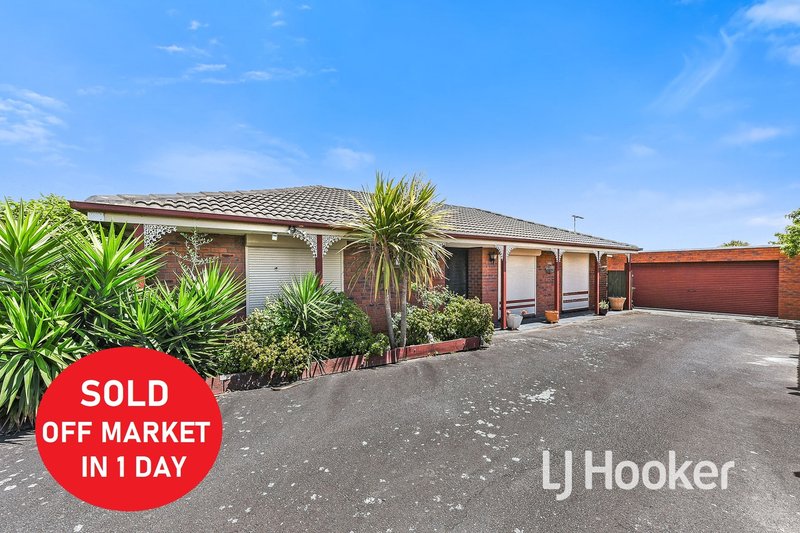 24 Templer Avenue, Hampton Park VIC 3976