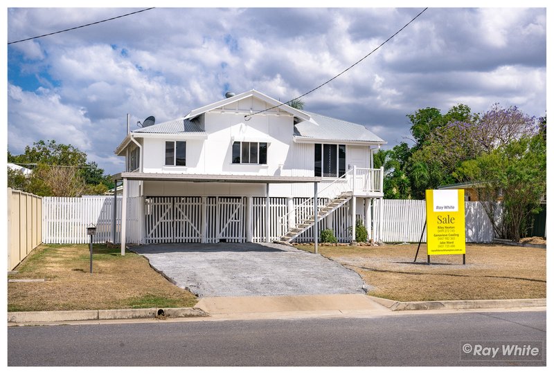 24 Thackeray Street, Park Avenue QLD 4701