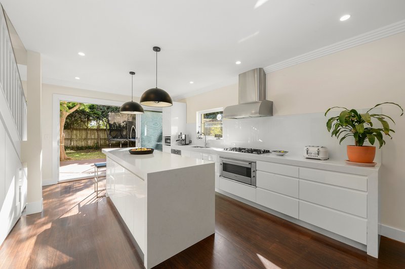 Photo - 24 The Avenue, Rose Bay NSW 2029 - Image 3