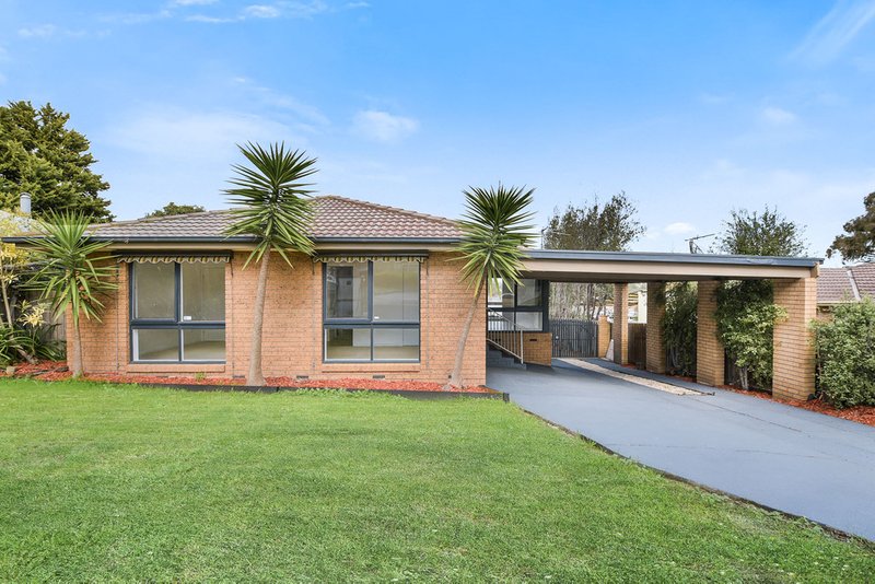 Photo - 24 The Grange, Hampton Park VIC 3976 - Image 2