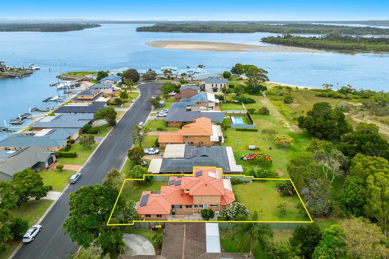 Photo - 24 The Peninsula , Yamba NSW 2464 - Image 17