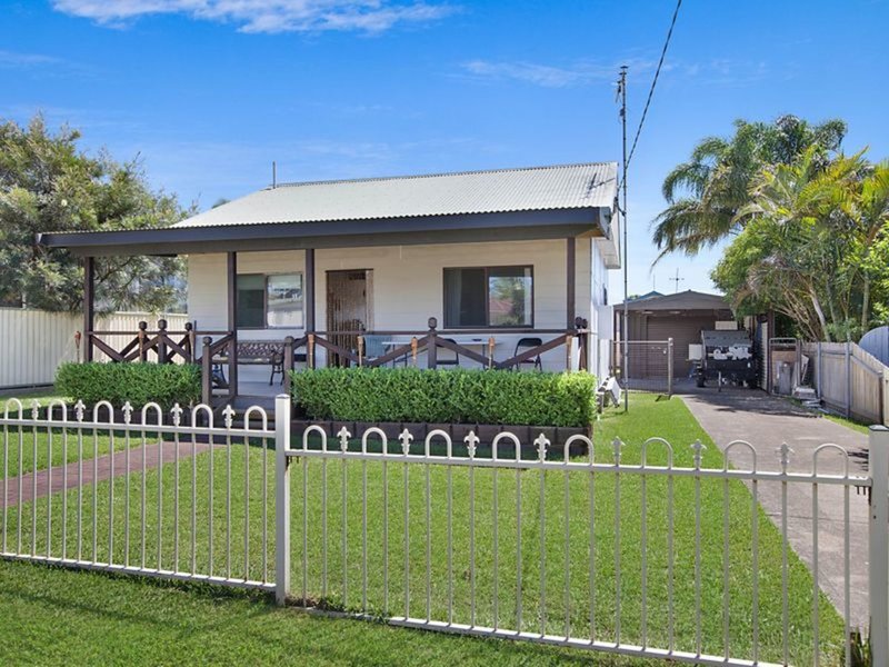 24 Third Avenue, Toukley NSW 2263