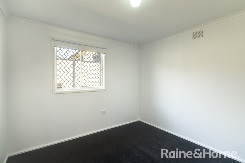 Photo - 2/4 Third Street, Cardiff South NSW 2285 - Image 7