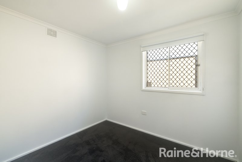 Photo - 2/4 Third Street, Cardiff South NSW 2285 - Image 8