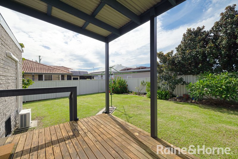 Photo - 2/4 Third Street, Cardiff South NSW 2285 - Image 10