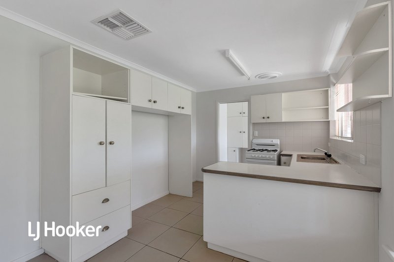 Photo - 24 Thorndon Crescent, Paradise SA 5075 - Image 7