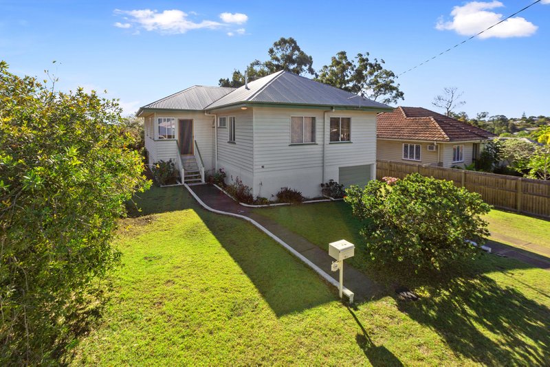 Photo - 24 Thornycroft Street, Tarragindi QLD 4121 - Image 6