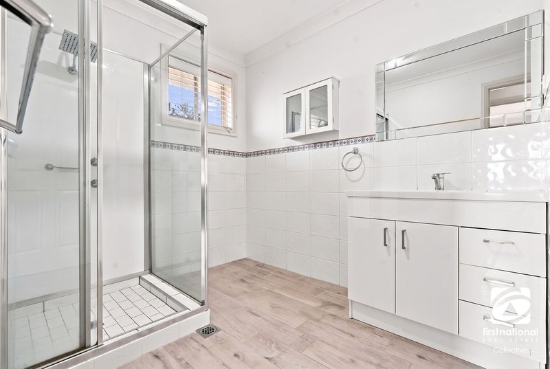 Photo - 24 Throsby Drive, Narellan Vale NSW 2567 - Image 17