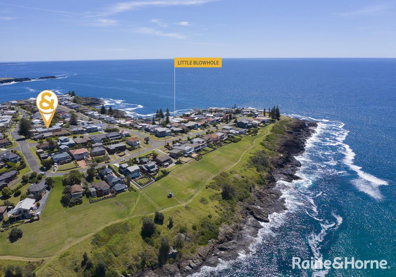 Photo - 2/4 Tingira Crescent, Kiama NSW 2533 - Image 11