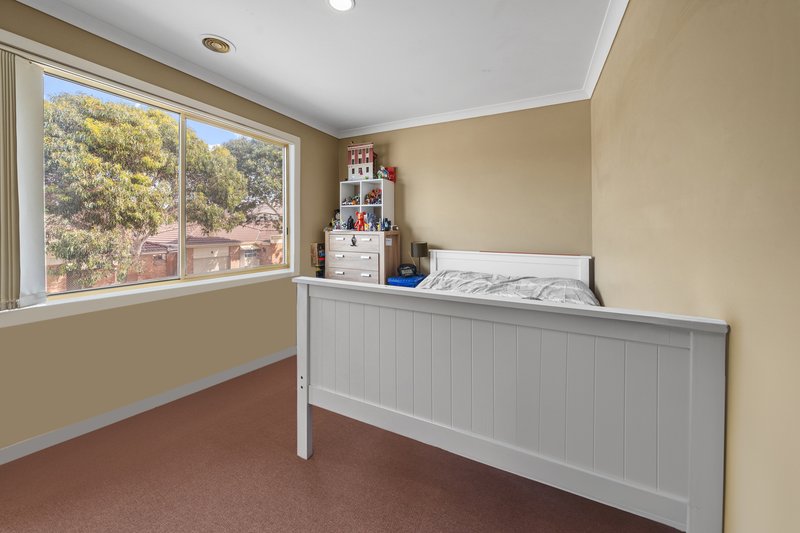 Photo - 24 Tintern Loop, Hillside VIC 3037 - Image 10