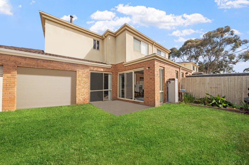 Photo - 24 Tintern Loop, Hillside VIC 3037 - Image 14