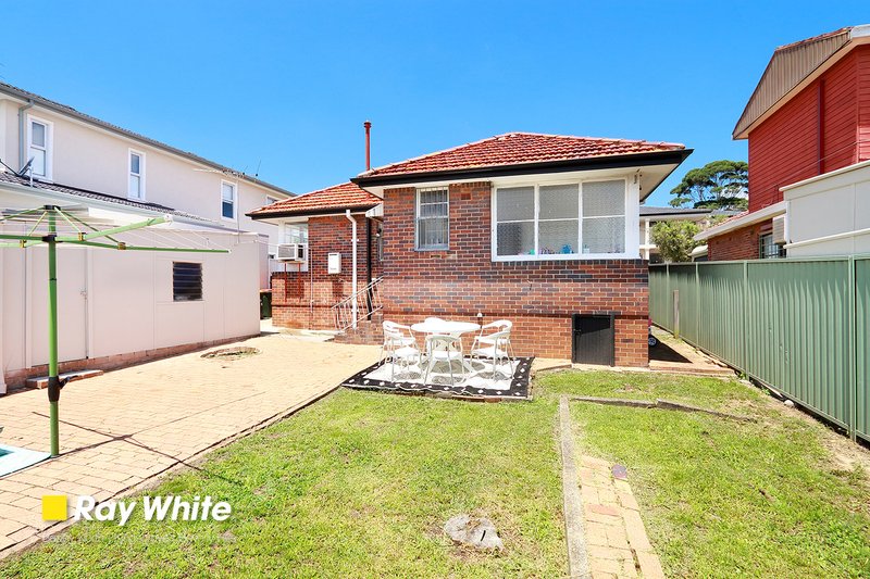 Photo - 24 Tomkins Street, Bexley North NSW 2207 - Image 8