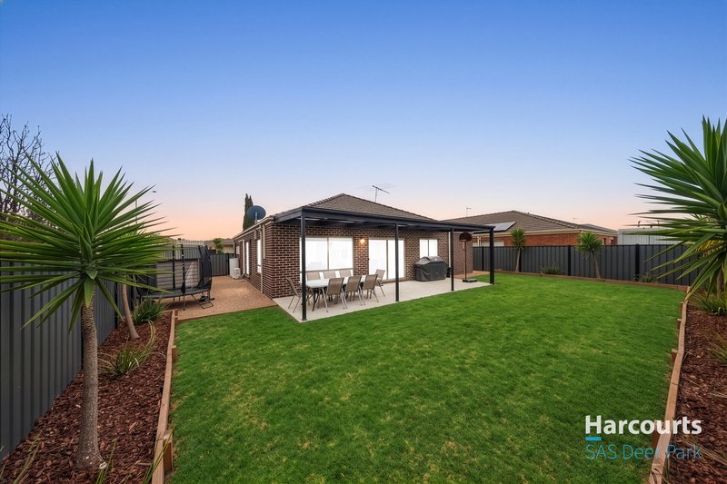 Photo - 24 Tonbridge Circle, Derrimut VIC 3026 - Image 26