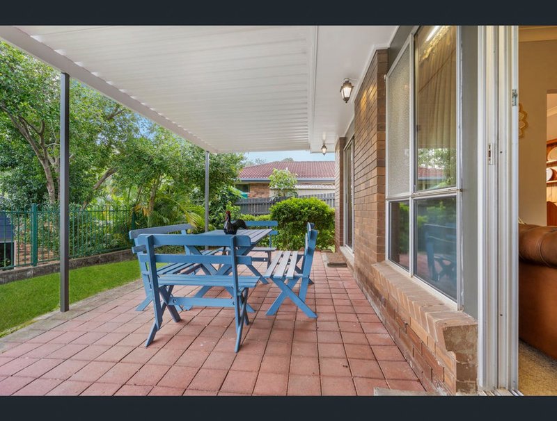 Photo - 24 Tonlegee Street, Ferny Grove QLD 4055 - Image 17