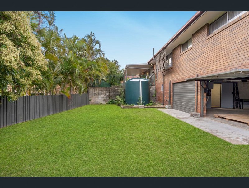Photo - 24 Tonlegee Street, Ferny Grove QLD 4055 - Image 20